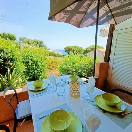 Studio Bord De Mer, Terrasse Vue Mer, Piscine Appartement Sainte-Maxime